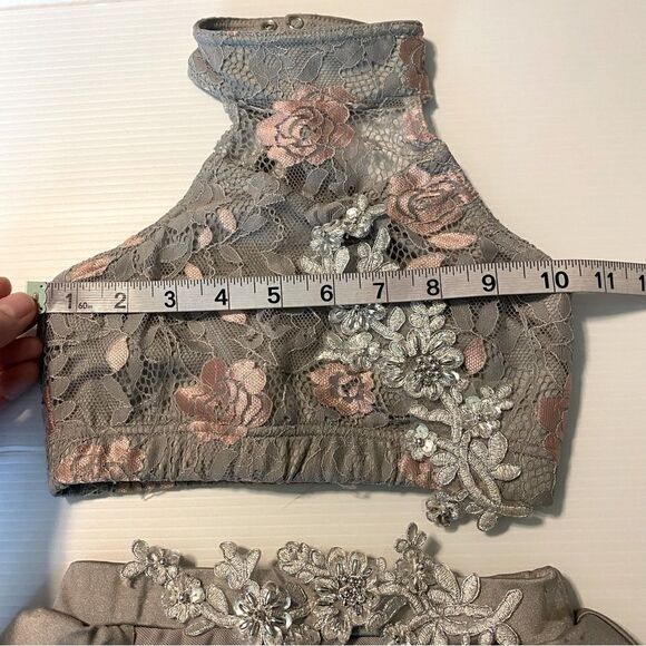 Weissman dance costume 2 piece gray We Belong
13428 lace sequin child SC 6 - Picture 5 of 13